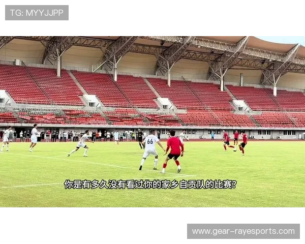 十八号球星热爱足球的背后故事与赛场风采揭秘