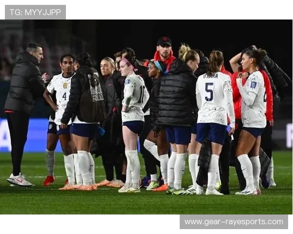 美国足球队是否迎来了新一轮球星更替 引发球迷热议