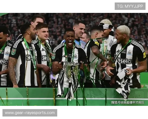 纽卡斯尔足球队球星崭露头角新赛季目标锁定英超冠军荣誉